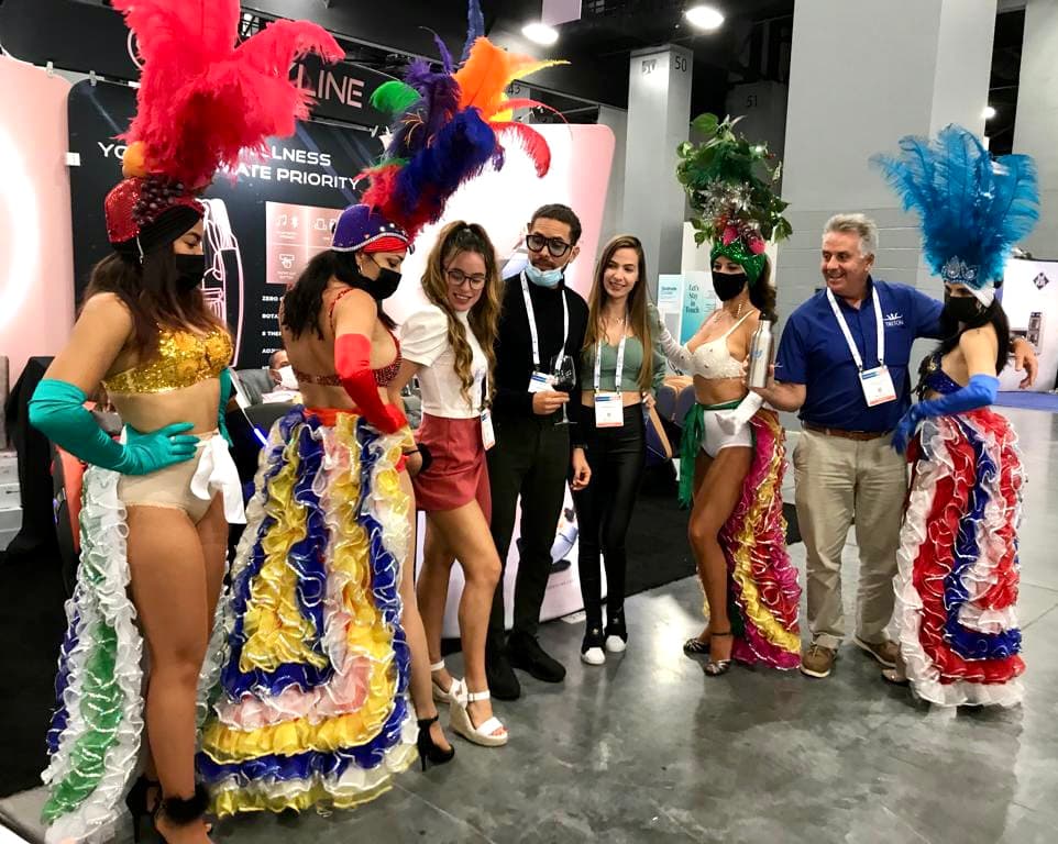 Moulin Blue Professional Entertainment